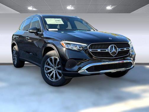 2025 Mercedes-Benz GLC 300 Base