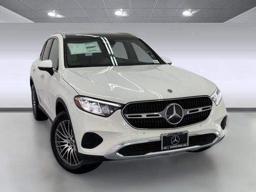 2026 Mercedes-Benz GLC 300 Base