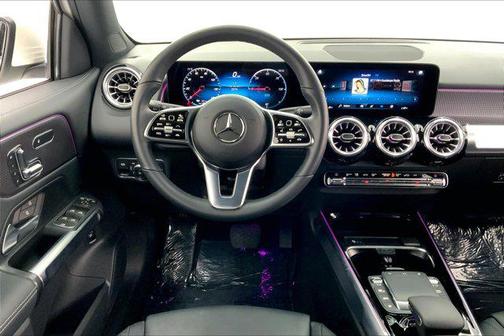 2023 Mercedes-Benz EQB 300 4MATIC