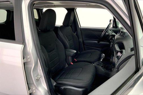 2017 Jeep Renegade Altitude