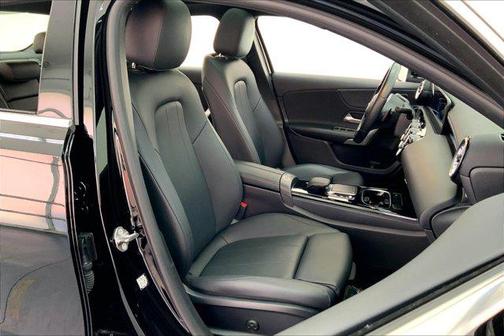 2022 Mercedes-Benz A-Class A 220