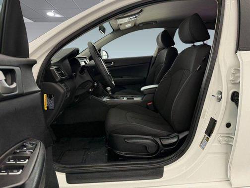 Snow White Pearl 2016 Kia Optima LX