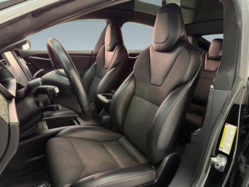 2018 Tesla Model S 75D