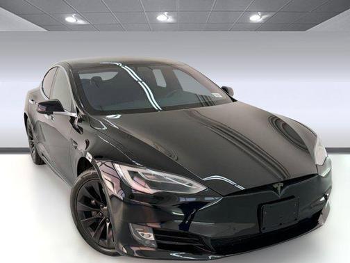 2018 Tesla Model S 75D