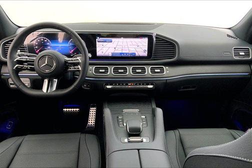 2025 Mercedes-Benz GLS 580 4MATIC