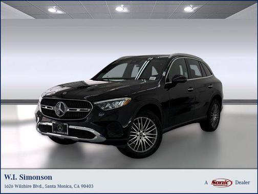 Black 2026 Mercedes-Benz GLC 300 Base