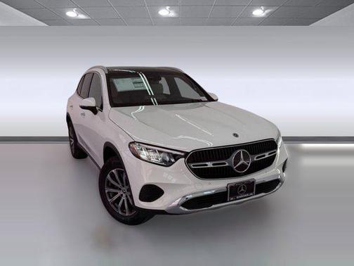 Polar White 2026 Mercedes-Benz GLC 300 4MATIC