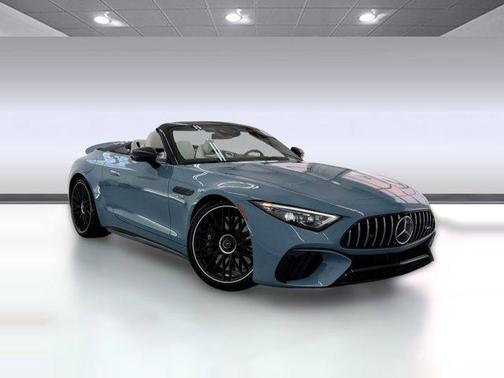 2025 Mercedes-Benz AMG SL 63 Base