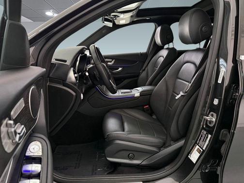 Graphite Grey Metallic 2022 Mercedes-Benz GLC 300 Base