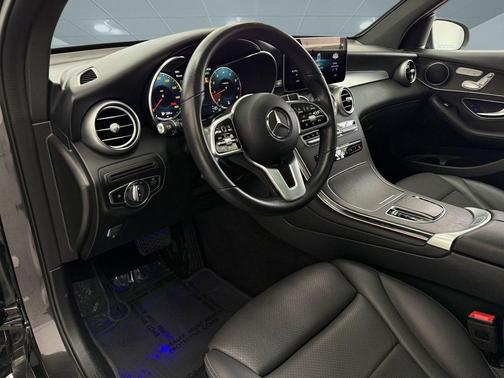 Graphite Grey Metallic 2022 Mercedes-Benz GLC 300 Base