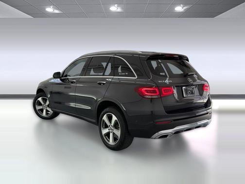 Graphite Grey Metallic 2022 Mercedes-Benz GLC 300 Base