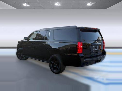 2017 Chevrolet Suburban LT