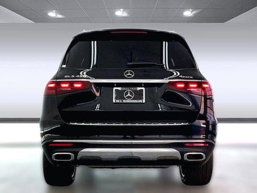 2025 Mercedes-Benz GLS 450 4MATIC