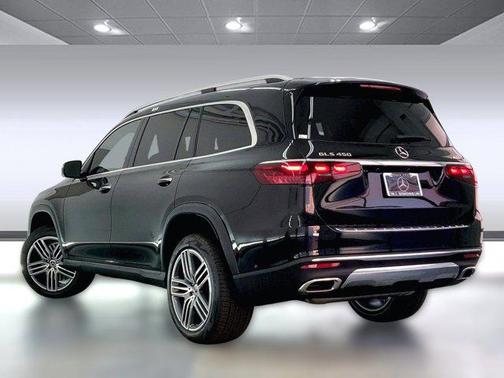 2025 Mercedes-Benz GLS 450 4MATIC