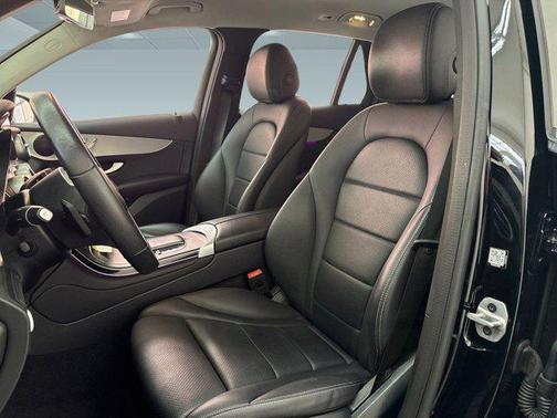 2022 Mercedes-Benz GLC 300 Base
