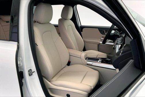 2025 Mercedes-Benz EQB 250 Base