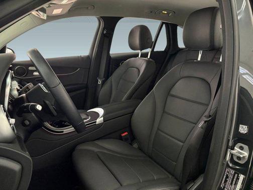 2022 Mercedes-Benz GLC 300 Base