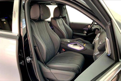 2025 Mercedes-Benz Maybach GLS 600 4MATIC