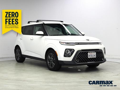 White 2020 Kia Soul EX
