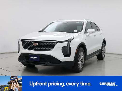 White 2024 Cadillac XT4 Premium Luxury