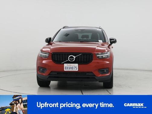 2021 Volvo XC40 T5 R-Design