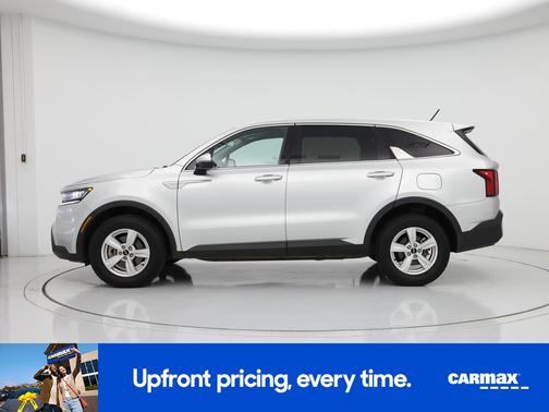 2022 Kia Sorento LX