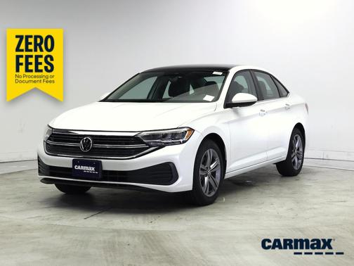 White 2023 Volkswagen Jetta SE