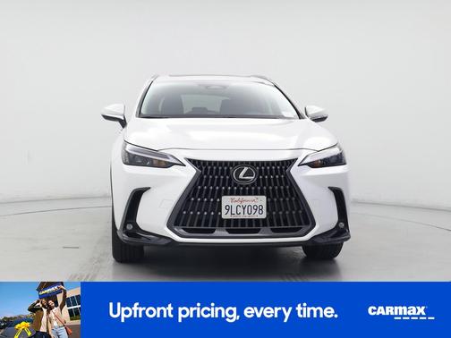 White 2024 Lexus NX 250