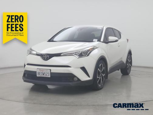 White 2018 Toyota C-HR XLE Premium