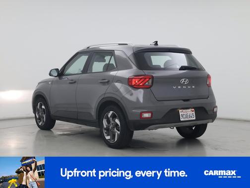 2022 Hyundai VENUE SEL