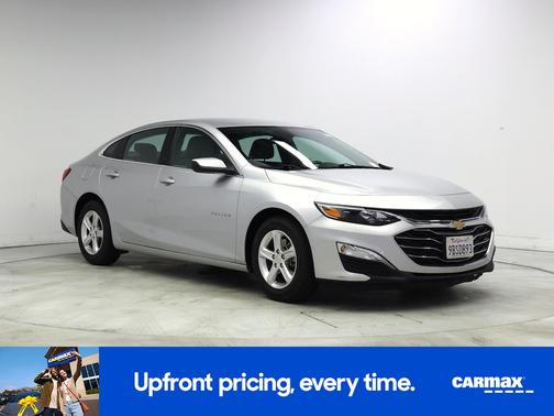 Silver 2022 Chevrolet Malibu LS
