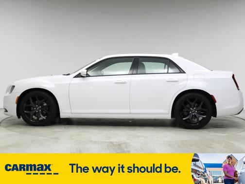 2022 Chrysler 300 S