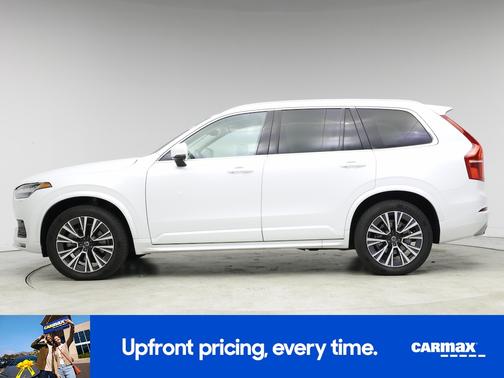 2020 Volvo XC90 T6 Momentum