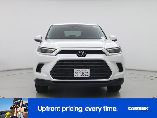 White 2025 Toyota Grand Highlander Hybrid LE