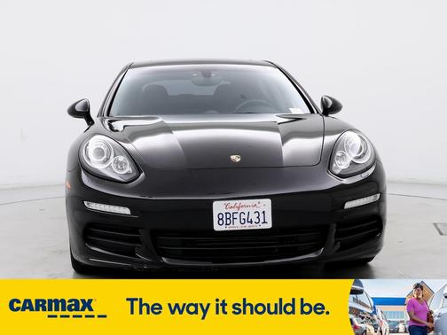 2016 Porsche Panamera Edition
