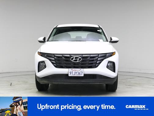 2023 Hyundai TUCSON SE