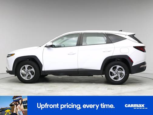 2023 Hyundai TUCSON SE