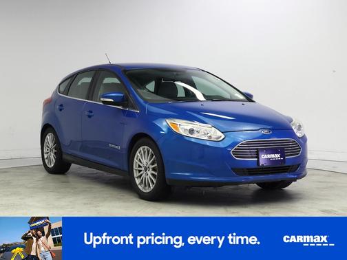Blue 2014 Ford Focus Electric