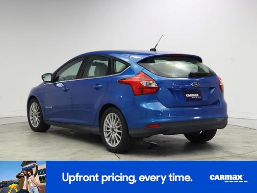 Blue 2014 Ford Focus Electric
