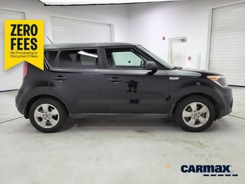 Black 2017 Kia Soul