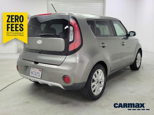Gray 2018 Kia Soul +