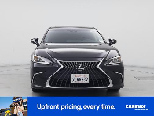 2024 Lexus ES 300h 