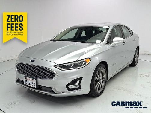 Silver 2019 Ford Fusion Hybrid Titanium