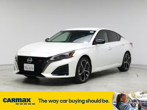 2023 Nissan Altima SR