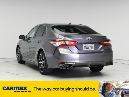 2020 Toyota Camry Hybrid SE