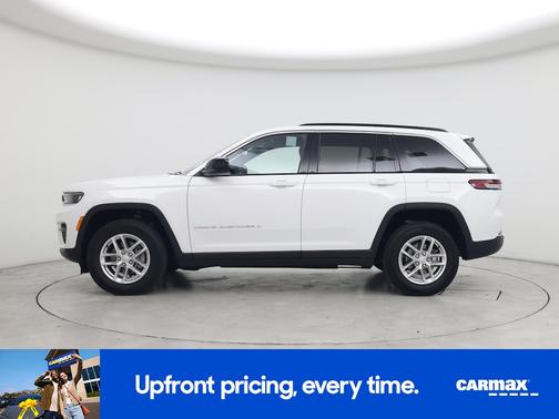 White 2025 Jeep Grand Cherokee Laredo X