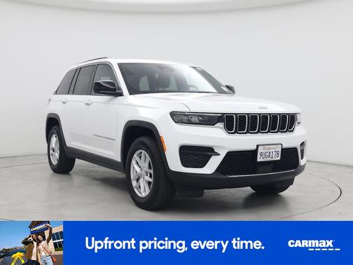 White 2025 Jeep Grand Cherokee Laredo X