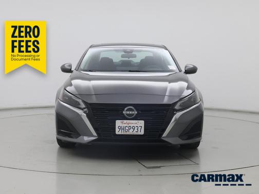 Gray 2023 Nissan Altima SV