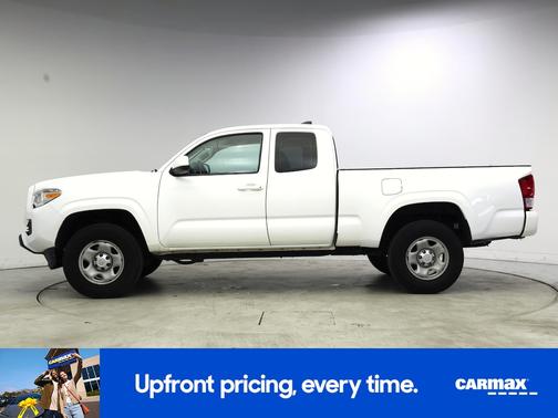 2017 Toyota Tacoma SR