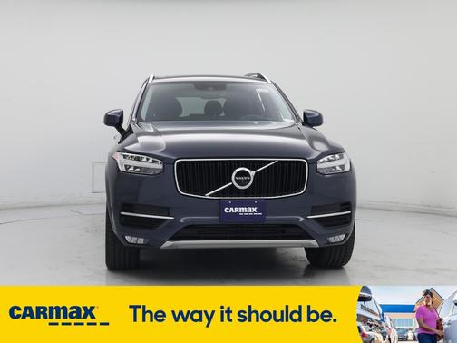 2019 Volvo XC90 T5 Momentum